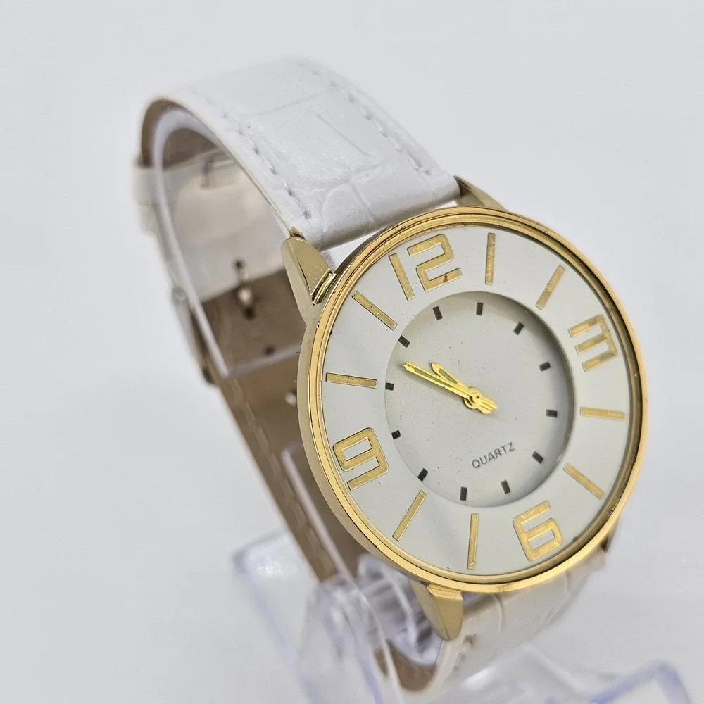 Unisex Analog Watch 40MM White Dial White Faux Leather Bands New Battery